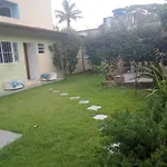 Edicula Perto Do Aquario